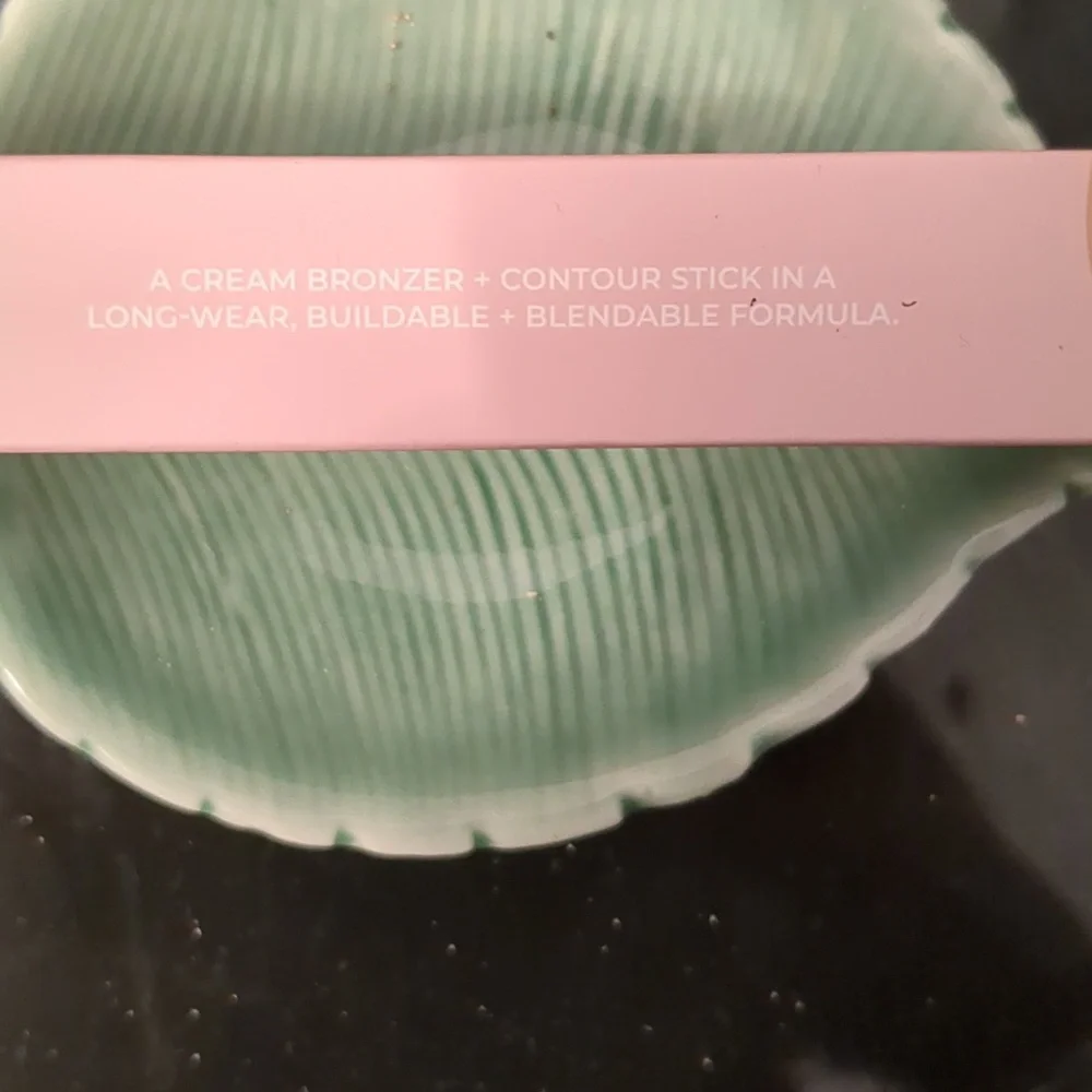Bronzer & Contour Stick